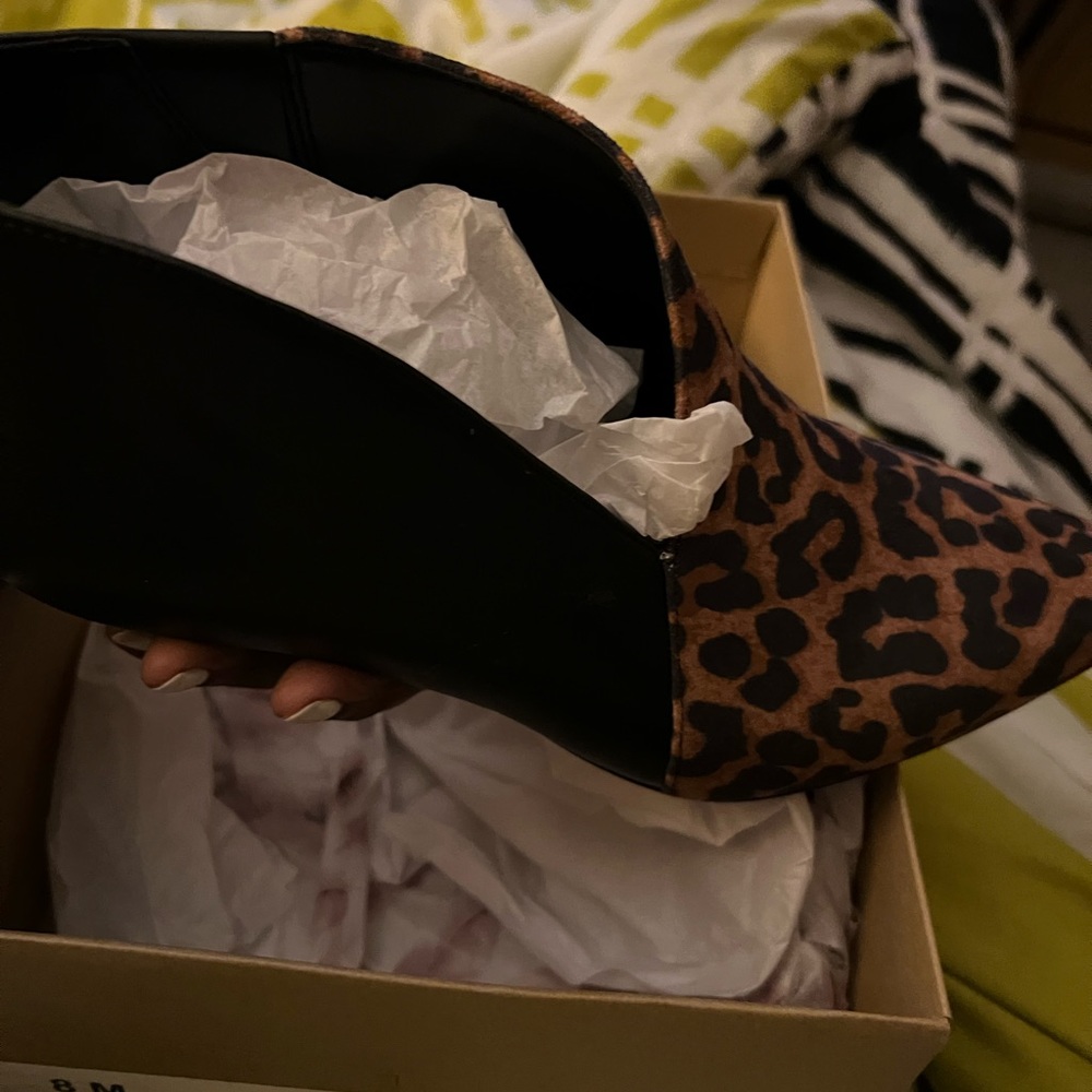 Ankle boots - Picture 4 of 4